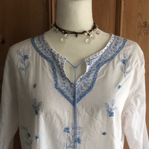 Andrew & Co tunic - Picture 3 of 9